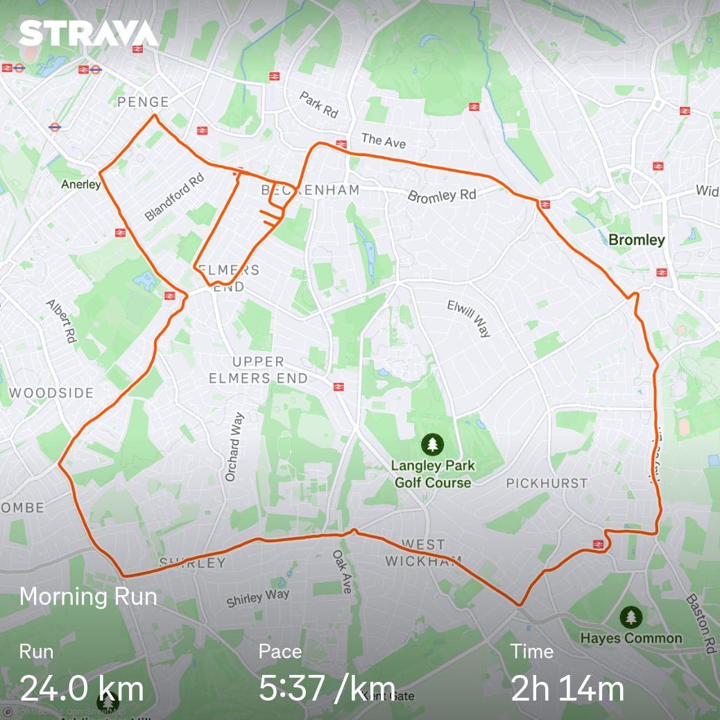 Nice run this morning, usually run alone but 7km in bumped into Alan from <a href="/striderscroydon/">Striders of Croydon</a> and had a great chat for 15km!

#ukrunchat #runchat #marathontraining