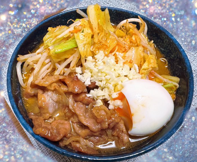 にんにく盛り盛りなんちゃっておかず系ラーメン作った!うめえ!!!!! 