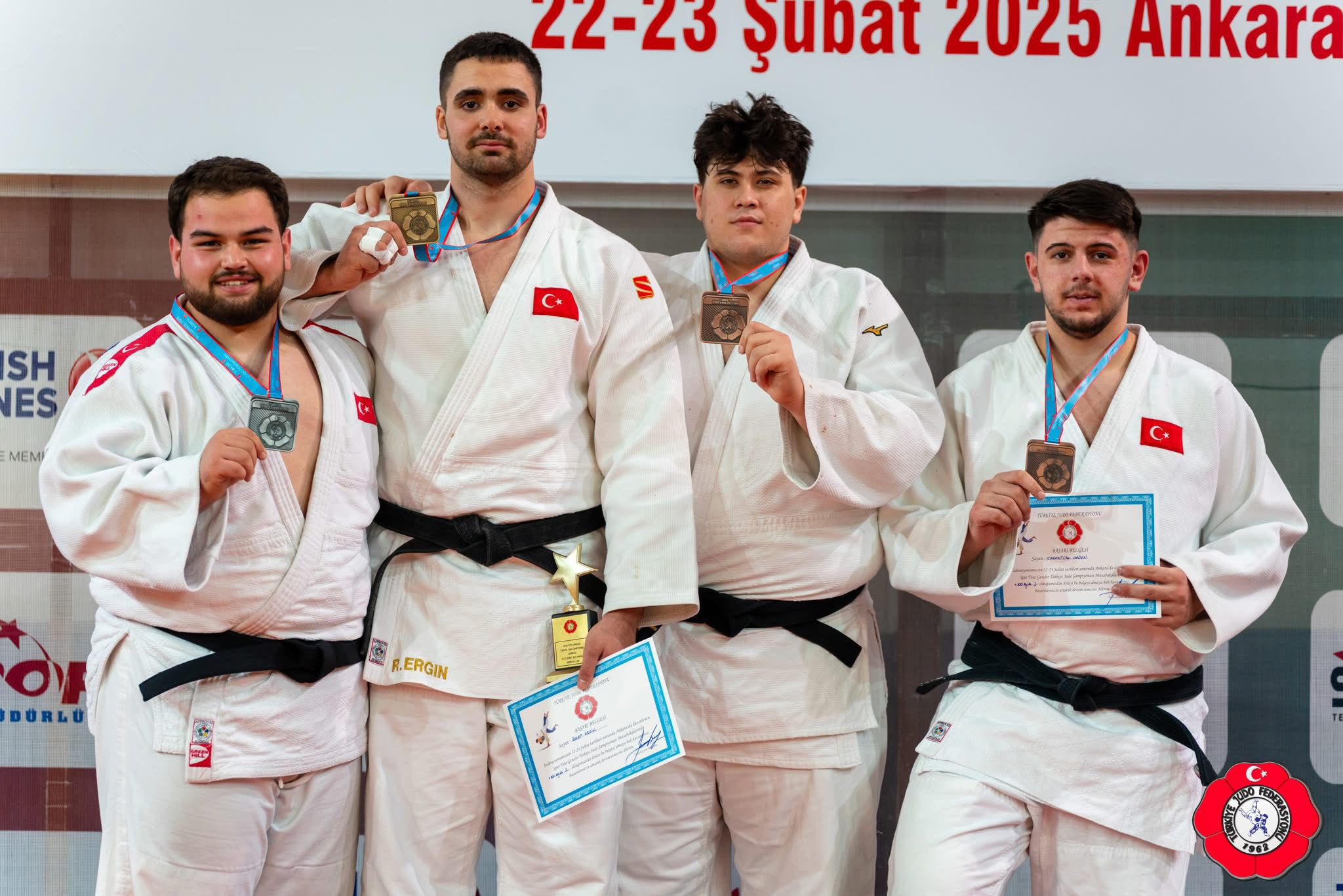 Balıkesir'in Judocularından 1 Altın 1 Bronz Madalya