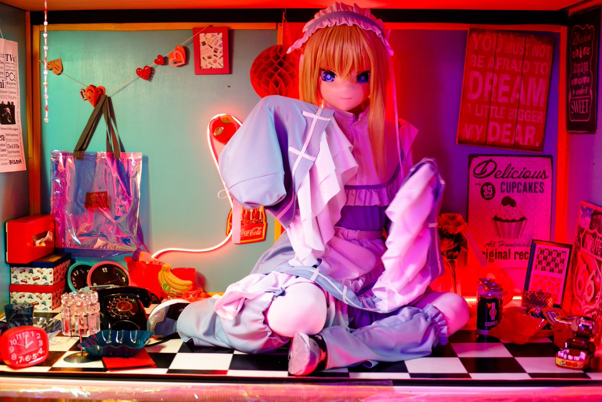 ポップなイラストに入り込んでしまったみたいだ

Thanks!
📷: <a href="/zenigatamoheji/">もへじ</a> 
📍: #スタジオアソート