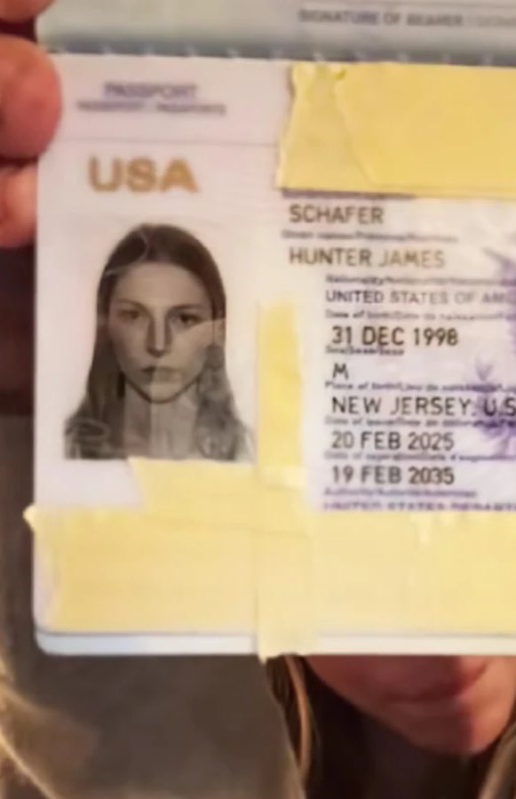 #HunterSchafer

🔴NOVEDAD🔴

La actriz de #Euphoria denuncia que las leyes de Trump han provocado que su pasaporte no refleje su identidad y la identifique como hombre:

“Hoy me topé con una dura realidad (…) Nunca dejaré de ser una mujer trans, que se joda esta administración”.