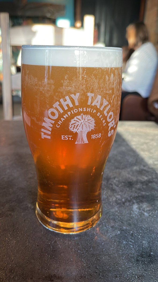 Now this is a proper pint #TimothyTailors #Landlord #beer