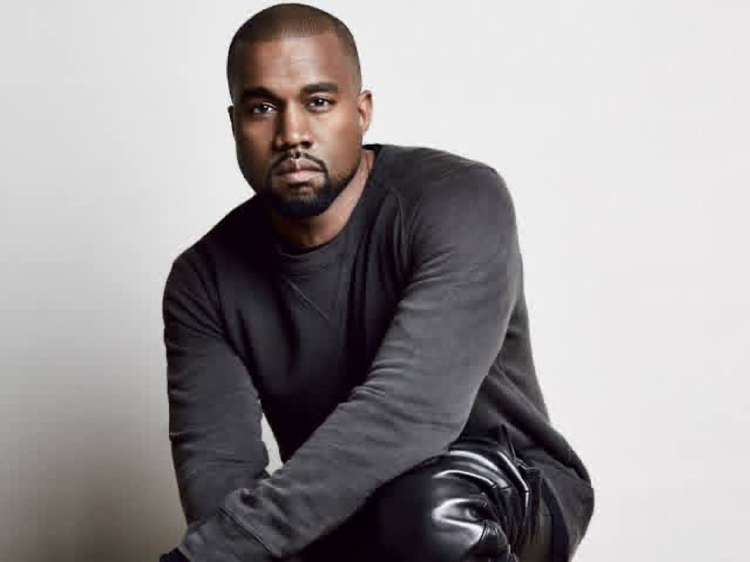 thisisksa's tweet photo. MESSAGE TO CRYPTO TRADERS🚨

If we all agree not to buy Kanye’s Shitcoin, ( $YZY) the rest of the Celebrities &amp; politicians would know we are serious about no more rugs this time.🙂 https://t.co/PXqypsMiRO