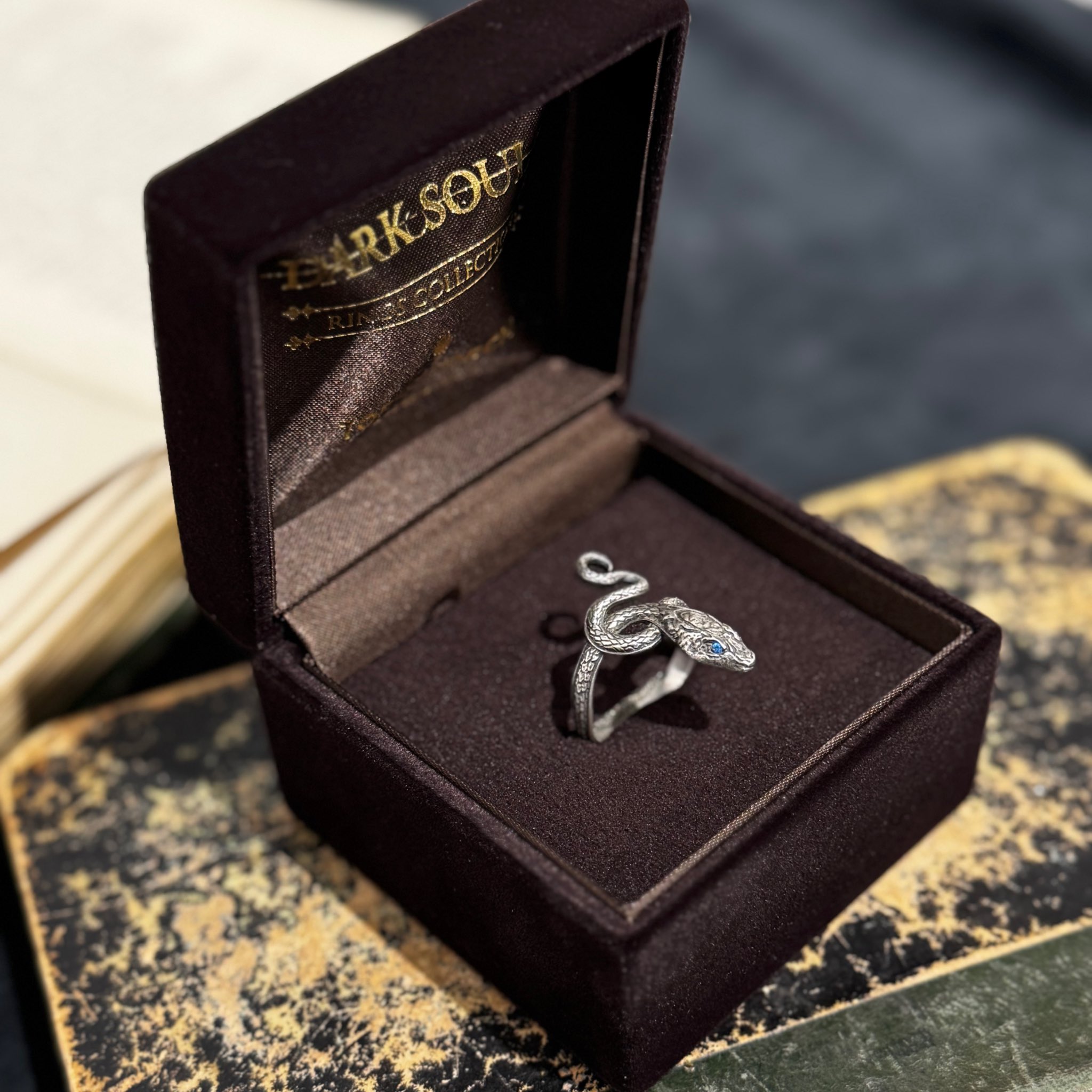 貪欲な銀の蛇の指輪 DARK SOULS×TORCHTORCH DARK SOULS 貪欲な銀