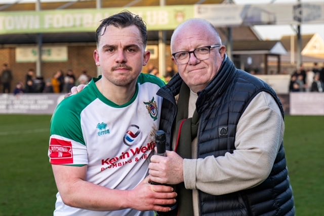 WELL DONE, CALVIN! 🟢⚪️🟢

The indefatigable Calvin Davies was chosen as our MOTM in 1-0 <a href="/IsthmianLeague/">The Pitching In Isthmian League</a> win over <a href="/Bowerspitseafc/">Bowers & Pitsea FC</a> — sponsor Kevin Welling hands over the bubbly!