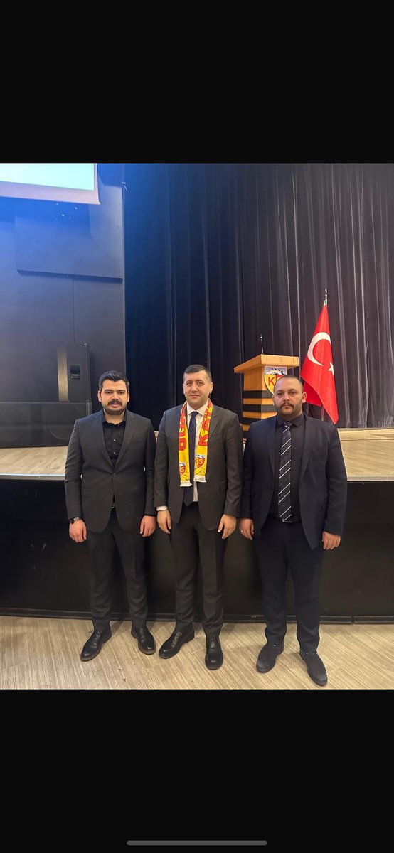 Kayseri Spor Yönetim Kuruluna seçilen kardeşim <a href="/avfurkanguven/">Av. Furkan Güven</a> almış olduğu görevde başarılar dilerim.Çıktığı bu yolda onu hiç bir zaman yalnız bırakmayan sn başkanım <a href="/serdarturan38/">Serdar TURAN</a> ve desteğini her daim hissettiğimiz Kayseri sevdalısı vekilimiz sn <a href="/bakiersoymhp/">BAKİ ERSOY</a> a teşekkür ederim.