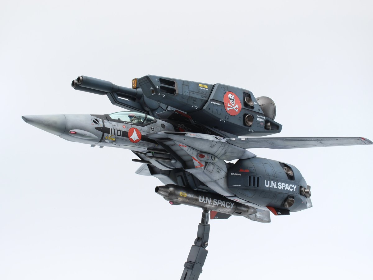 さとしょー tweet media