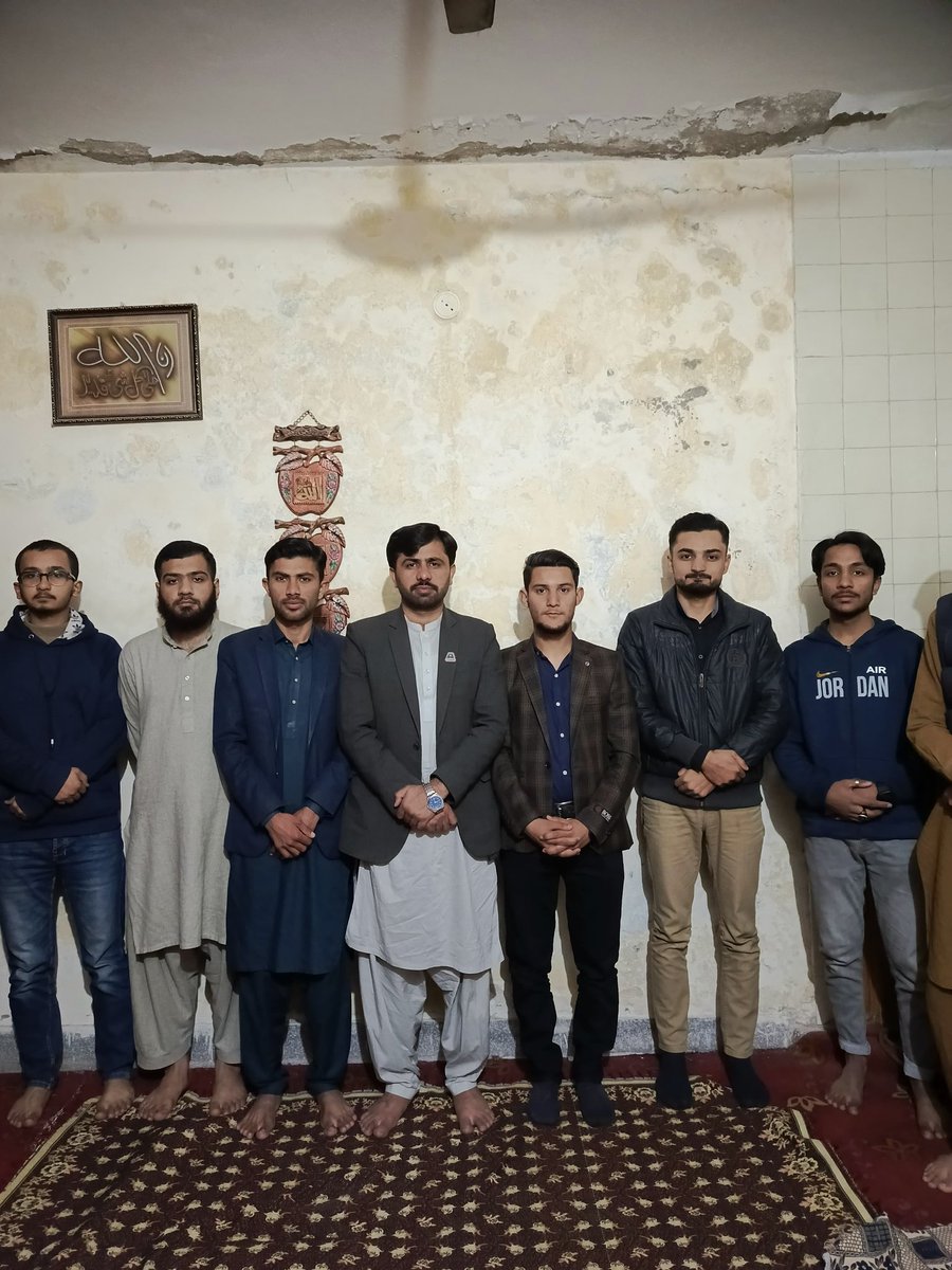 MSMofficialNP's tweet photo. مصطفوی سٹوڈنٹس موومنٹ PP 17 ضلع راولپنڈی وسطی کا اجلاس منعقد ہوا جس میں خصوصی شرکت راشد حسین مصطفوی صدر MSM شمالی پنجاب نے کی اور ممبرشپ مہم، شیخ الاسلام ڈے تقریبات، اعتکاف 2025 اور مراکز علم کے قیام پر بریفننگ دی اور کیک کٹنگ کا اہتمام کیا گیا
#MSMPP17 #OrganizationalMeeting https://t.co/Y9M7plSAj8