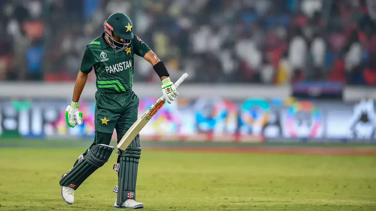punerirutu31's tweet photo. Thank You Babar..🤡
You got out by our 6th Bowler cum All rounder 😂
#INDvsPAK #Ling #GhantekaKing #iccchampionstrophy2025 https://t.co/As1KyzW8V5