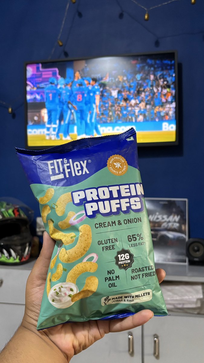 FitnFlexGranola's tweet image. Every crunch counts, just like every run! 🏏🔥 Grab your Fit &amp;amp; Flex snacks and enjoy the epic #INDvsPAK showdown! 💪🎉 #CrunchItUp #FitAndFlex #INDvsPAK #ChampionsTrophy2025 #ViratKohli #toss #match #Shami #ChampionsTrophy #snacks