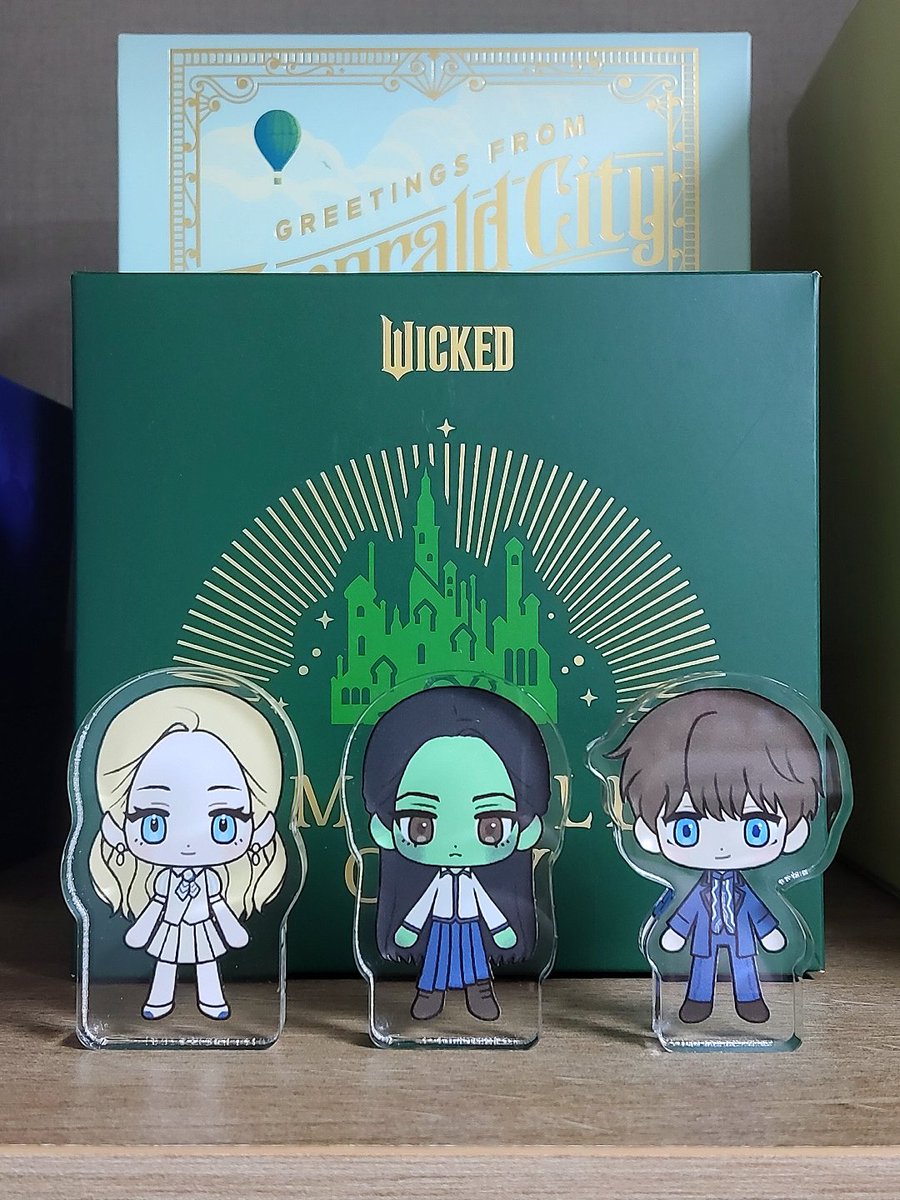 그리고 오즈 삼각형도 뽑았는데요
마찬가지로 100mm로 주문했더니 애들이 생각보다 크고 글린다 여분이 하나 더 옴<???