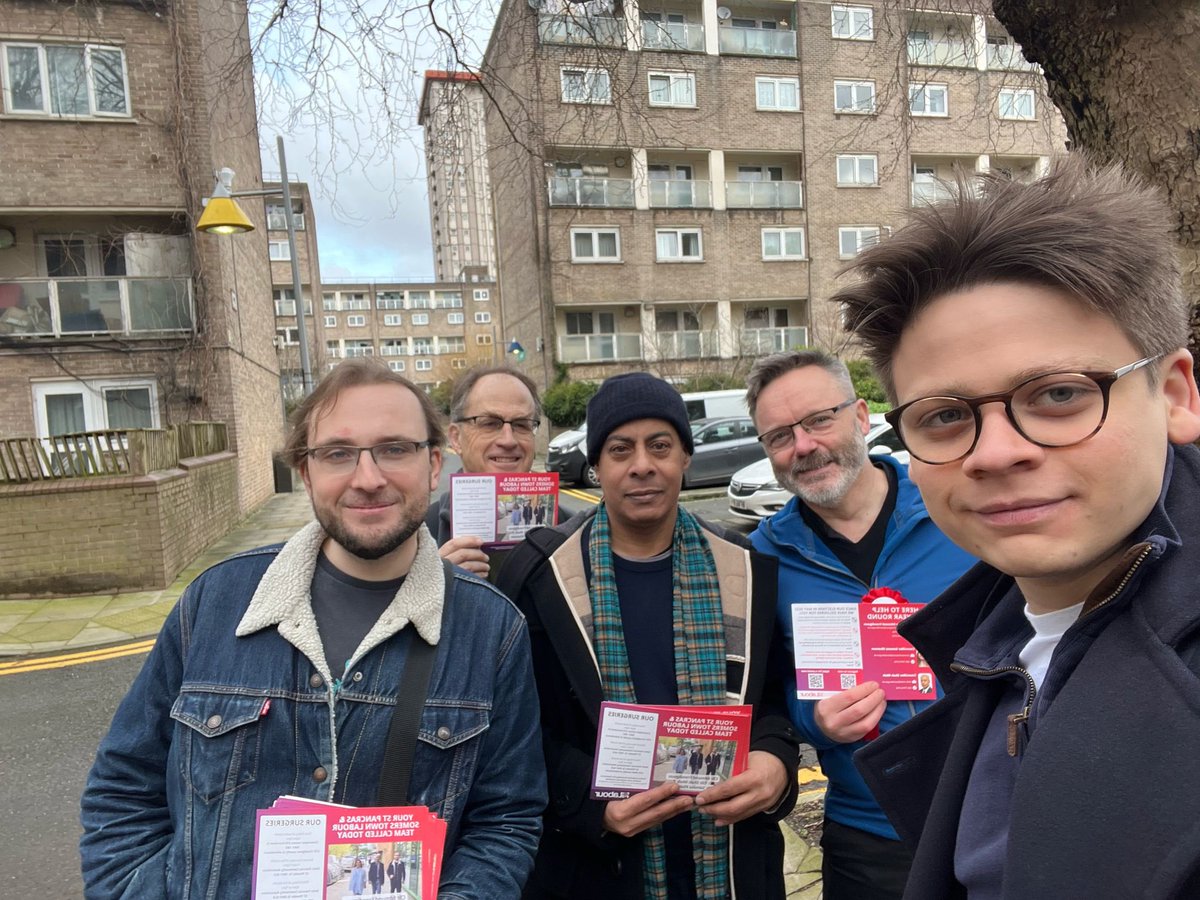 Edmund Frondigoun (@eddiefrondy) on Twitter photo 🌹<a href="/CamdenLabour/">Camden Labour 🌹</a> #doorstepsurgery comes back to Ampthill Square (my old home of many years) Plenty of conversations (and lots of casework!)- we try to knock every door at least once a year! Thanks to Julian, <a href="/Rgt71Robert/">Robert Thompson (he/him)</a>, Matt and of course my fellow ward councillor <a href="/ShahMiah11/">Cllr Shah Miah</a> 🌹<a href="/CamdenLabour/">Camden Labour 🌹</a> #doorstepsurgery comes back to Ampthill Square (my old home of many years) Plenty of conversations (and lots of casework!)- we try to knock every door at least once a year! Thanks to Julian, <a href="/Rgt71Robert/">Robert Thompson (he/him)</a>, Matt and of course my fellow ward councillor <a href="/ShahMiah11/">Cllr Shah Miah</a>