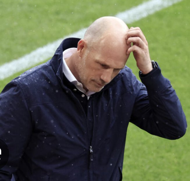 NZblanc's tweet photo. At the latest, by the end of the month, I want both those baldy cnuts gone #SwinneyOut #ClementOut https://t.co/BMoUxfqVY4