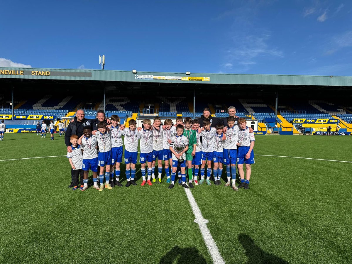 Bury FC Juniors (@buryfcjuniors) on Twitter photo ⚪️🔵
Congratulations to our <a href="/MancYSL/">Manchester Youth Super League</a> U13s Premier Division Champions.
Fabulous achievement by the boys & coaching staff. All very proud of you.
Thanks to all at the club & league who enable youngsters to achieve their dreams.
#buryfc #partofit #buryfcfamily #buryfcjuniors ⚪️🔵
Congratulations to our <a href="/MancYSL/">Manchester Youth Super League</a> U13s Premier Division Champions.
Fabulous achievement by the boys & coaching staff. All very proud of you.
Thanks to all at the club & league who enable youngsters to achieve their dreams.
#buryfc #partofit #buryfcfamily #buryfcjuniors