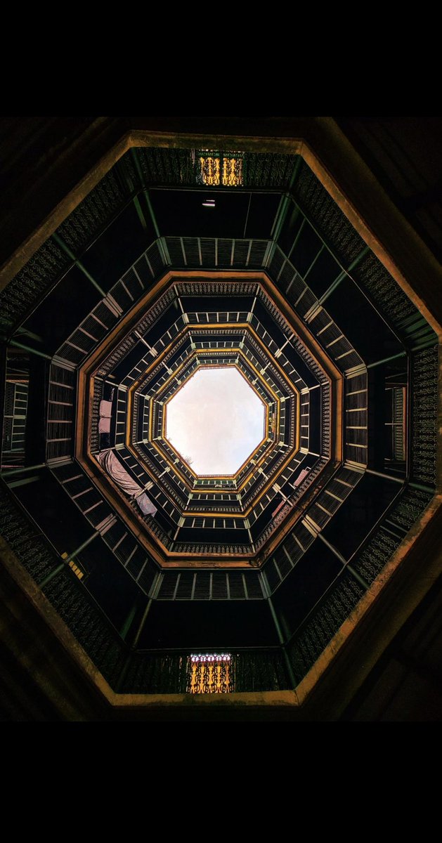 sumitsonal's tweet image. Shot on Snapdragon by the talented @DebayanBag .

The #Snapdragon ISP ensures vibrant colors, crisp textures, and exceptional dynamic range, bringing out every element of this mesmerizing composition.

@Qualcomm @tucneekfreek 

#ShotOnSnapdragon #MobilePhotography #Architecture