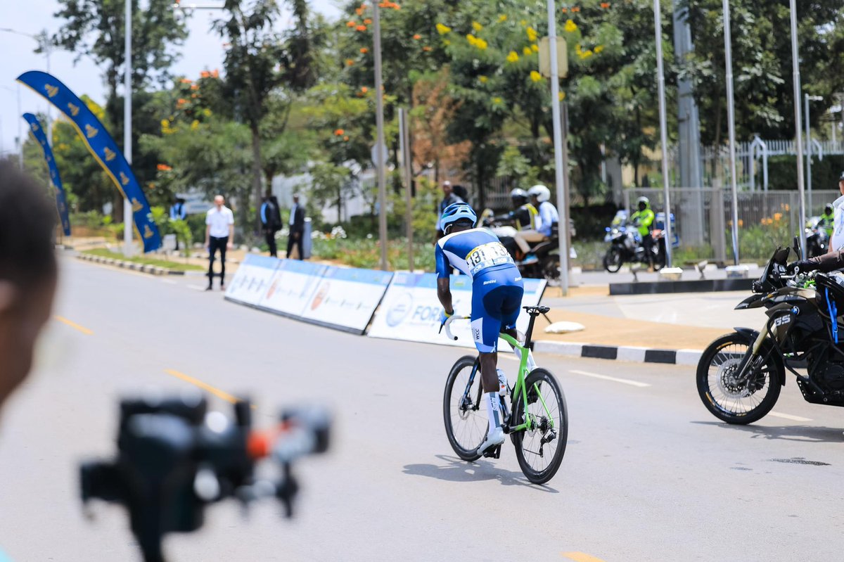 ElisaSezer6216's tweet image. Tour du Rwanda 2025: Celebrating Rwanda&apos;s growth and innovation! Together, we ride toward a brighter future, showcasing our unity and resilience. #TourDuRwanda2025 #RwandaDevelopment #VisitRwanda