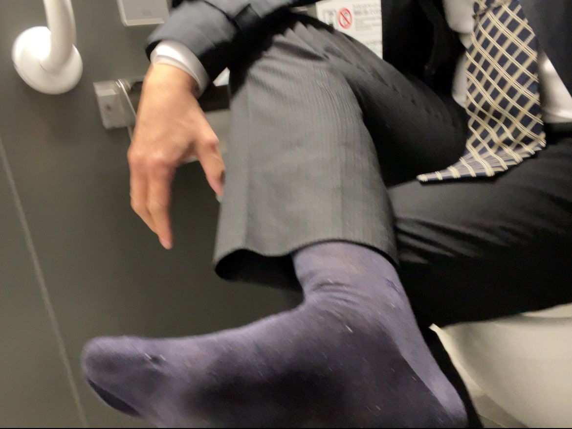 冬眠から目覚めてムラムラしてます
嗅ぎたい人いますか？