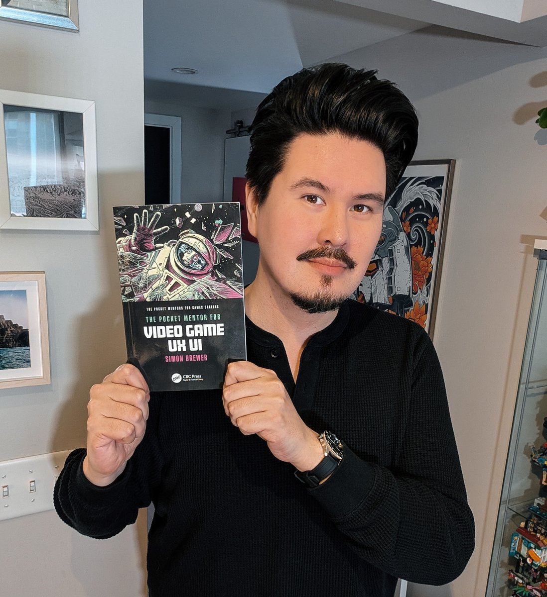 Finally got my hands on Simon's book— it's excellent, and I'm not just saying that because I'm quoted in it