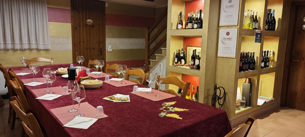 Tutto pronto per una degustazione vini alla cantina Tenuta Natalina Grandi, vuoi venire anche tu? Disponibile ogni sabato o per piccoli gruppi anche tutti gli altri giorni della settimana, info cantinagrandi.com