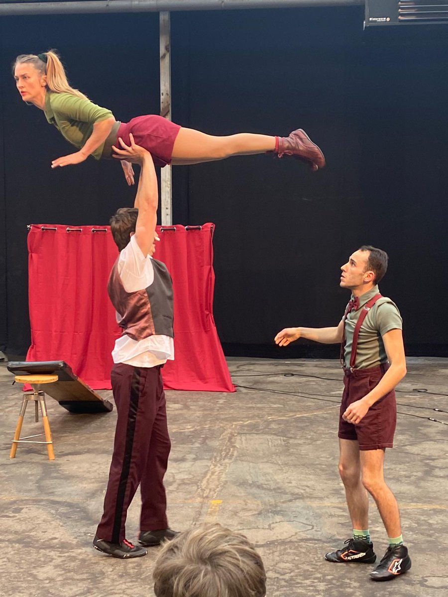 👉🏻 Here’s a recap of the showcases by the Catalan companies at #Strtfstvl2025: 

💨 Fresh air | @CiaAnnaConfetti 
✨ AuGusto | Balagans
🤹‍♂️ The juggling workshop. The show | <a href="/MoiJordana/">Moi Jordana</a> 
👀 Fisgoneo | Cia. De tal palo

📲 icec.cat/CA_N_Strtfstvl…