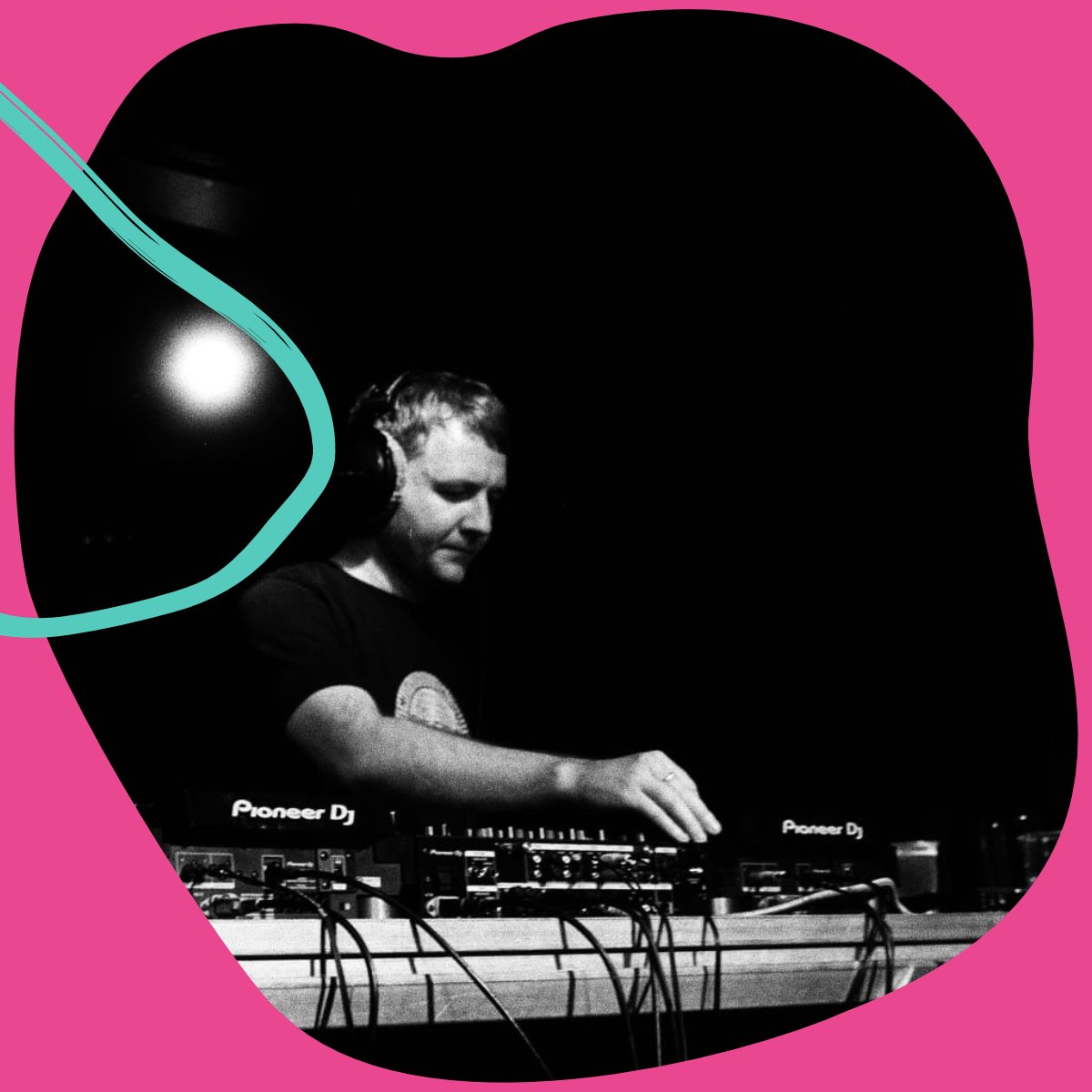 +++ JOYFUL SUFFERING, 1st March
 +++

Using the greatest Rock, Pop, Hip Hop, Soul, Motown and Electronic to provide an experience beyond fun, DJ DANIEL DAY LEWIS stands on the shoulders of giants to spin a life affirming selection of emotional catharsis.