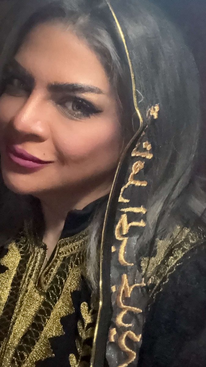 انتظرونا غداً في مساحة استثنائية🔥
برفقة ضيفتنا <a href="/AmalAlOlayan/">أمل عليان العليان</a> 
#بسام_فتيني_يوم_التاسيس 
وطبعاً كالعادة كافش🗜
موجود ومجهز لكم🎁