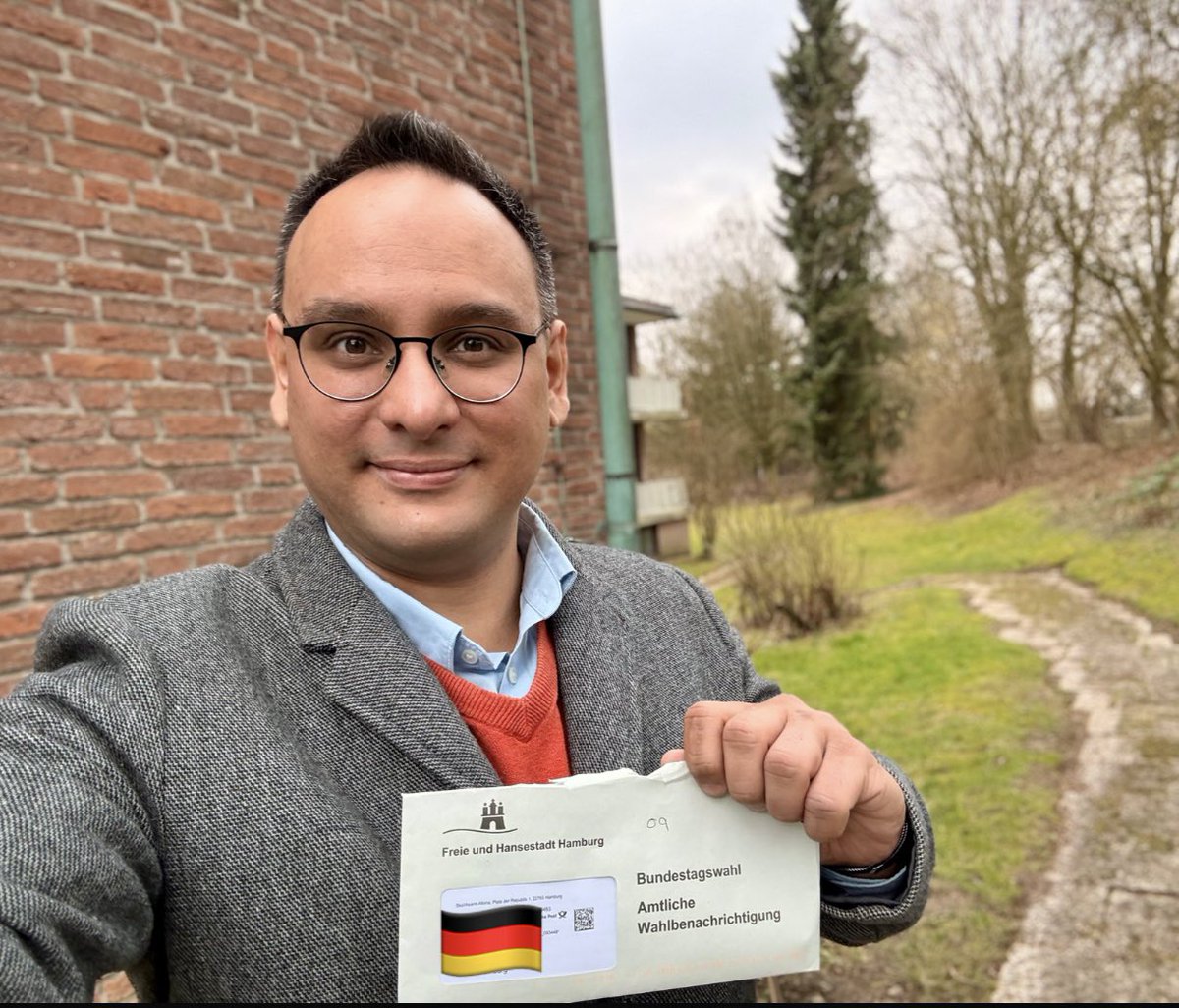 Mantosh_Richard's tweet photo. Es ist Wahltag in Deutschland 🇩🇪 Jede Stimme zählt! 🗳️

It is election day in Germany 🇩🇪 Every vote counts! 🗳️
.
.
#deutschland #bundestagswahl #wählen #demokratie https://t.co/0oGtkDxlye