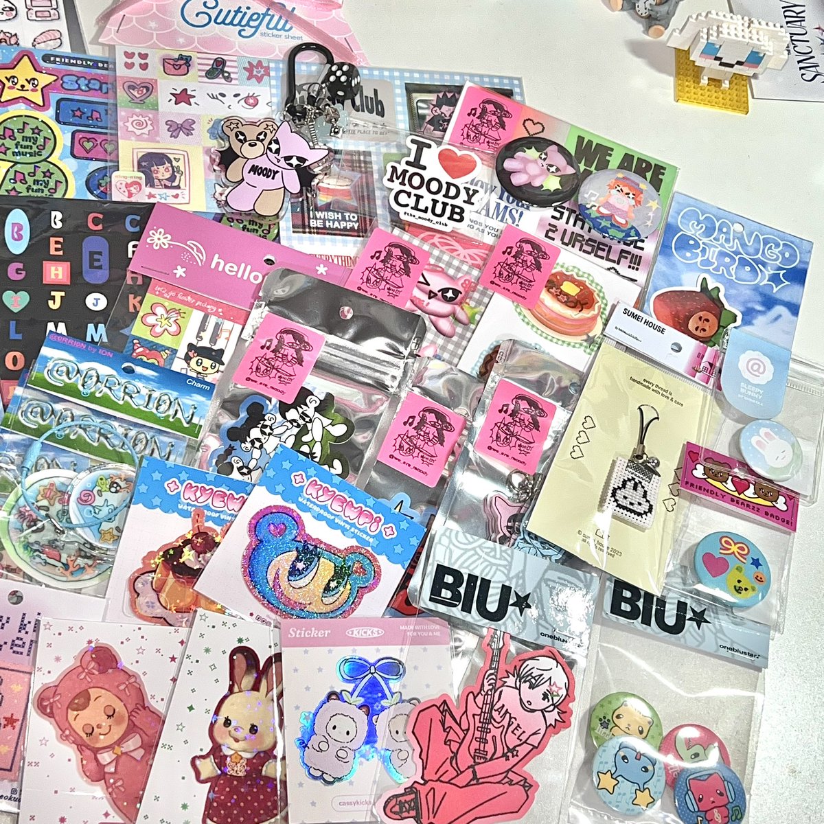 moody club haul 🥣 ( or heol ,,,, ) ⭐️