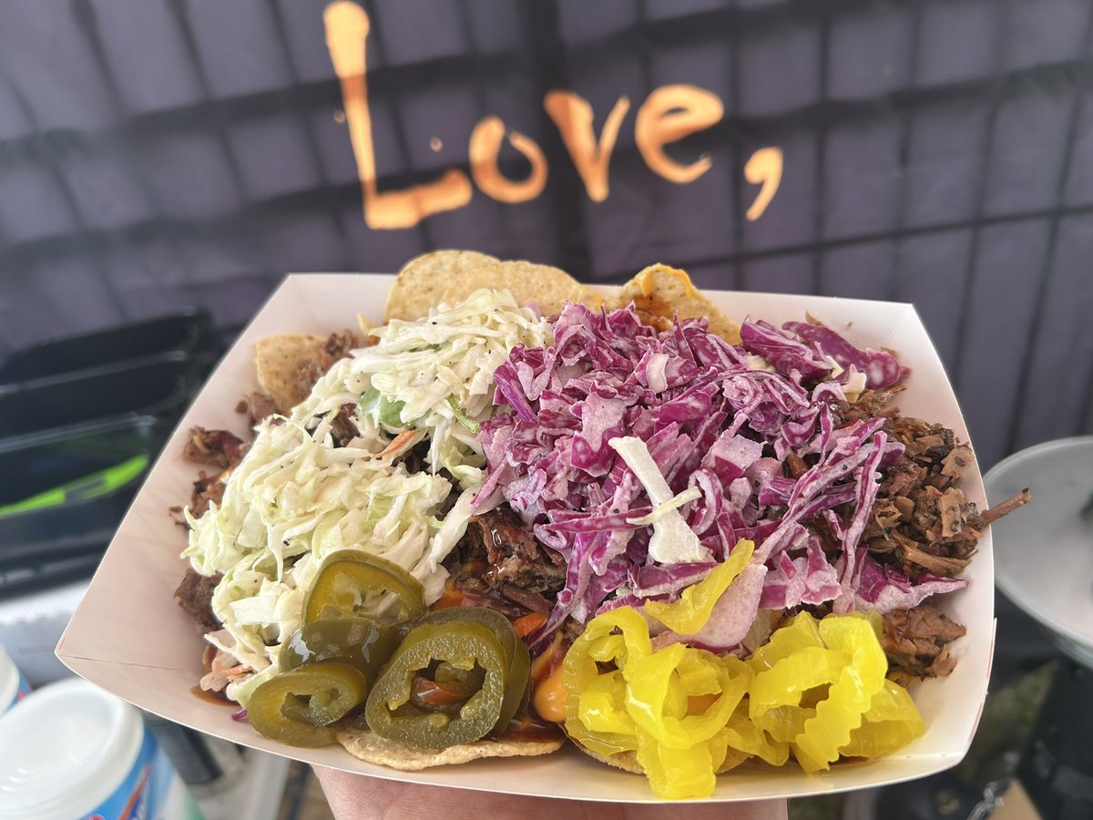 r_hubcap's tweet photo. Love is our Mardi Gras Nachos https://t.co/DbTUQTiCCa