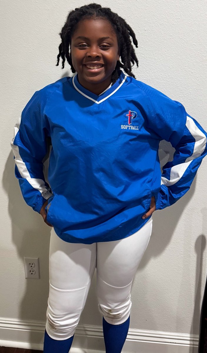 LaySlaughter29's tweet image. First week of High School is complete! #jobnotdone
@PbsSoftball @Softball_La @MandiBaldufnsr @LineDsoftball @ExtraInningSB @LABombers10Nob @fastpitchwatch