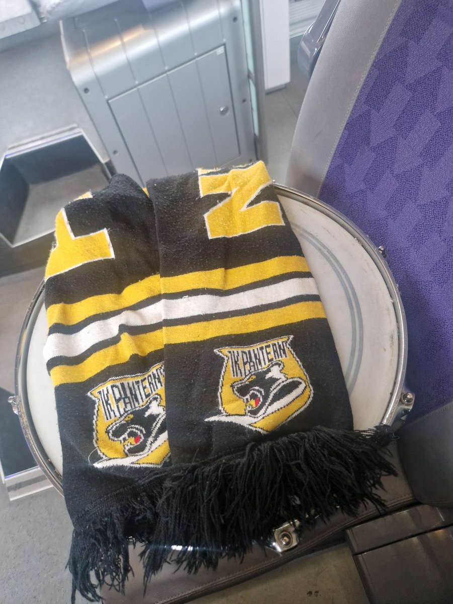 Idag tar säsongen 24/25 slut för all oss  pantrar i ik pantern hoppas vi avslutar på topp med seger idag  

Vi börjar redan ladda inför säsongen 25/26 

#ikpantern #hockeyettan