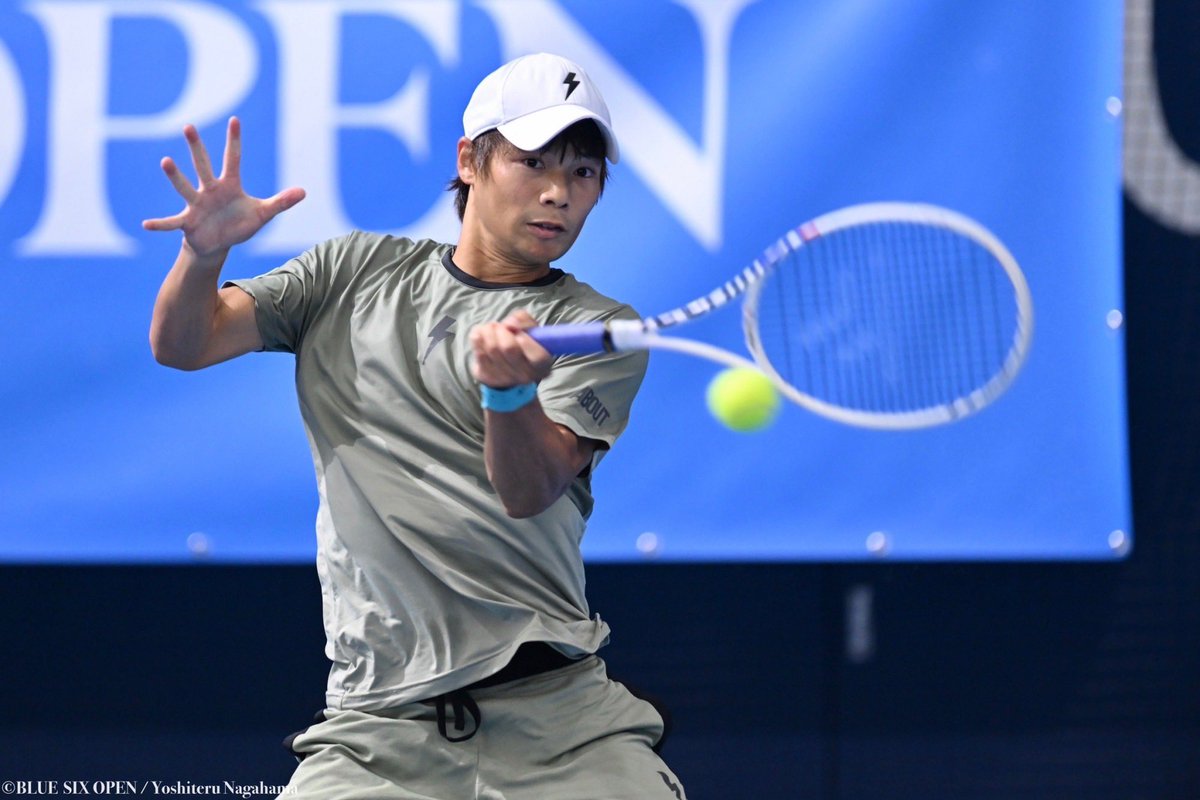 JTPU1221's tweet photo. 選手会会員の太田啓輔選手をご紹介します！
現在は、SEEDテニスクラブを練習拠点にしており、直近の目標は全日本選手権大会でベスト8とATPランキングで500位以内に入る事を目標とし活動しています！

イケメンプレイヤー��す😎　皆さん是非注目してください！！ https://t.co/6sLDOP8THe
