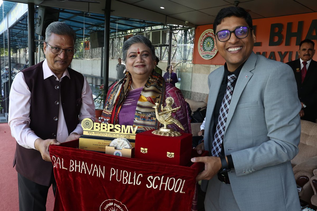 vividh87's tweet photo. Honored to host @cbseindia29 Special Games for CWSN at @BBPSMV, a true testament to resilience &amp; inclusivity in sports. With Sh. Himanshu Gupta ji @gupta_iitdelhi, Sec., CBSE) &amp; Dr. Upasana Arora President, @SobDelhi, the event empowered young champions to break barriers &amp; shine! https://t.co/D1SCtJ6IDi