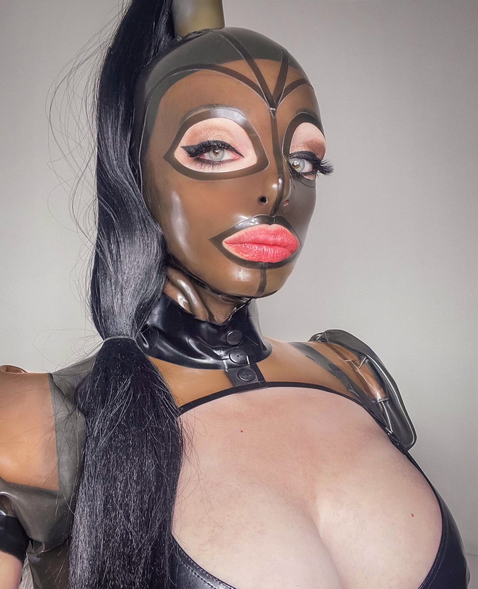 Should I buy another transparent #latex hood? Tough question. What you think?