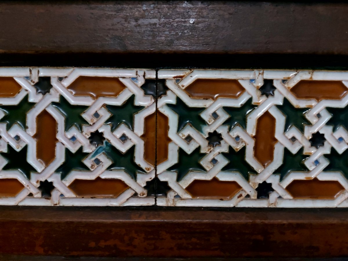 🍷 Azulejos con historia.