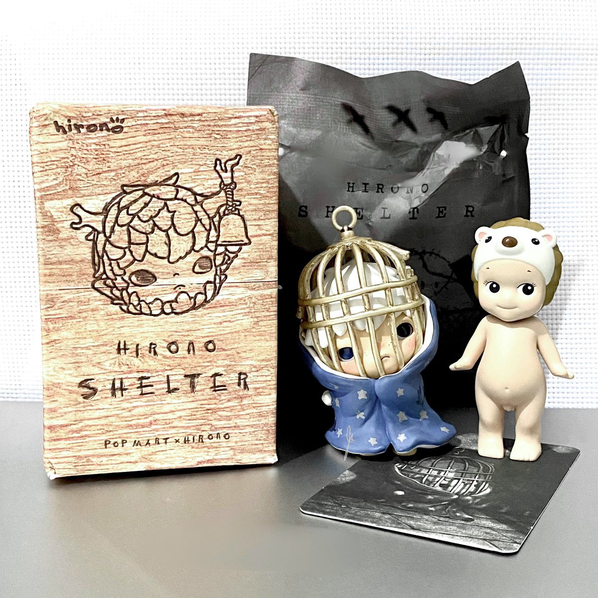 [ hirono &amp; sonny angel giveaway .ᐟ 👁️‍🗨️ ]

 › 1 winner of bird cage !
 › 1 winner of hedgehog !
 
 • follow
 • like and repost 

no need to pay for anything ! ☻

 ─  ends : tba ! ★

#hironotwt #sonnytwt ⋆