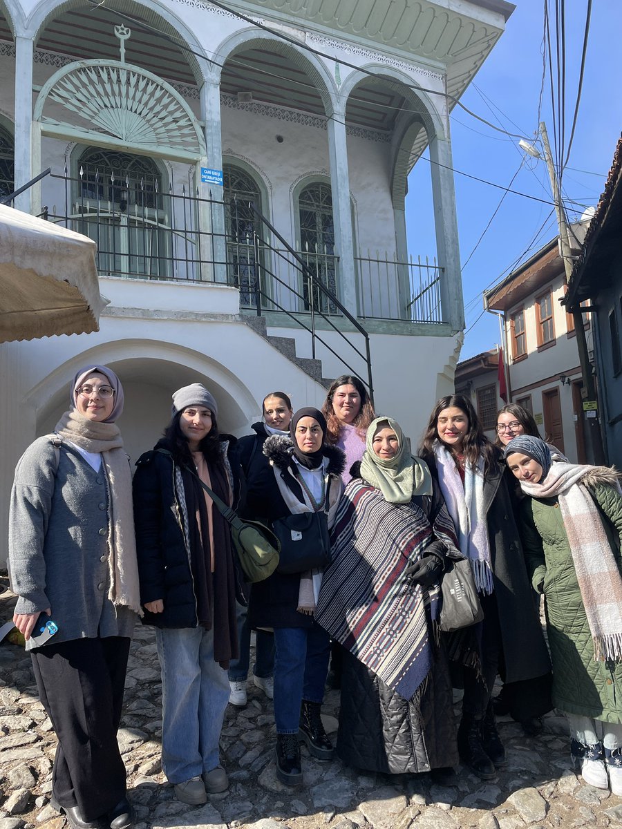 DERYA_Irmakk's tweet photo. Bursa gezimiz için emeğimi geçen baştan GSB Bakanımız @OA_BAK , @GSB_KYGM ve GSB il müdürümüz @Mustafa_Celik57 destekleri için çok teşekkür ederiz. @GSB_Bursa il müdürümüz @RahmiAksoy25 misafirperverliğinden dolayı teşekkür ederiz.#GsbAnadolu yurdu gençlerine gezmek kaldı. https://t.co/BS3vuSxiS5