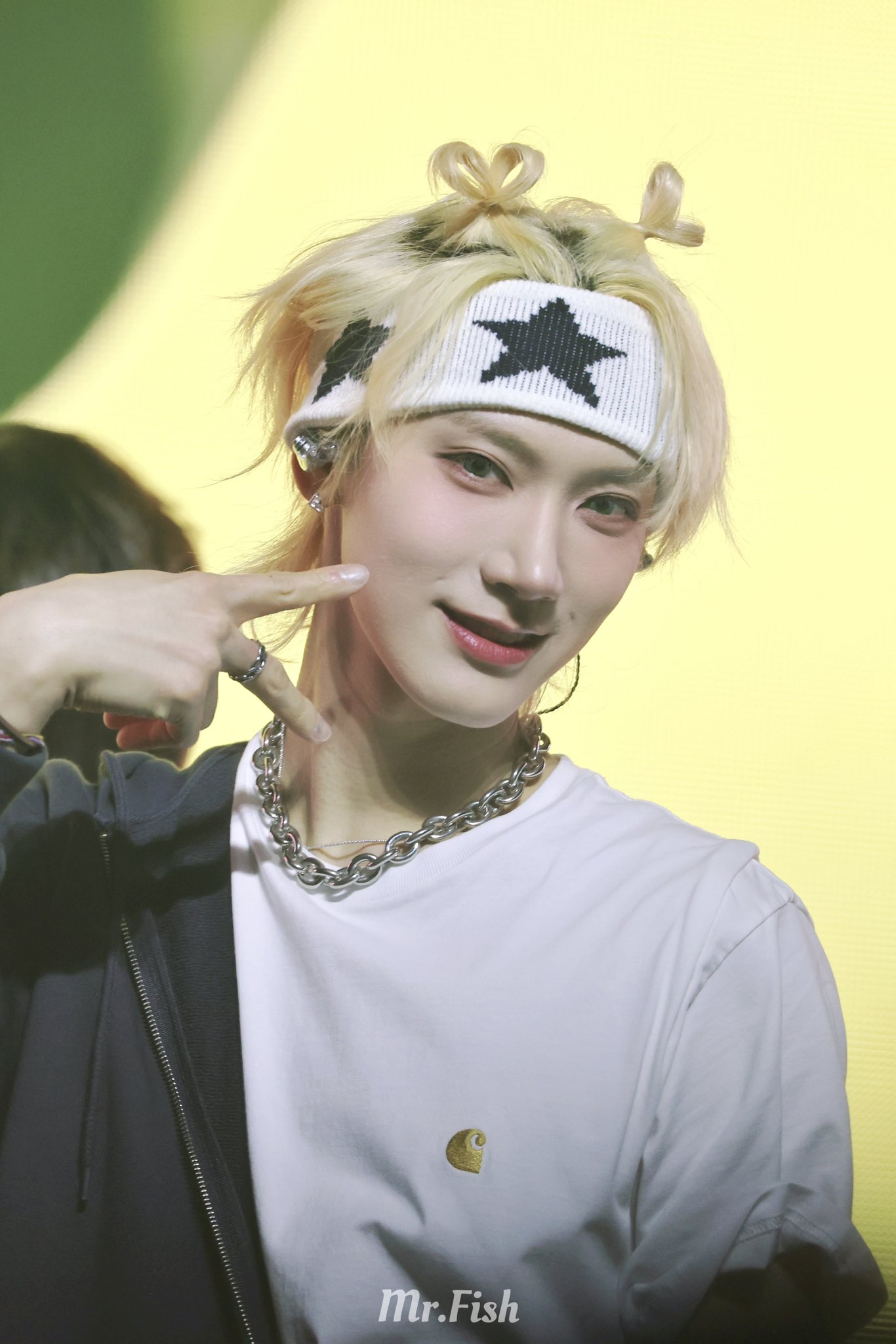 Wayv 威神 テンnationユニフォーム nct wayv ten lee airport fashion