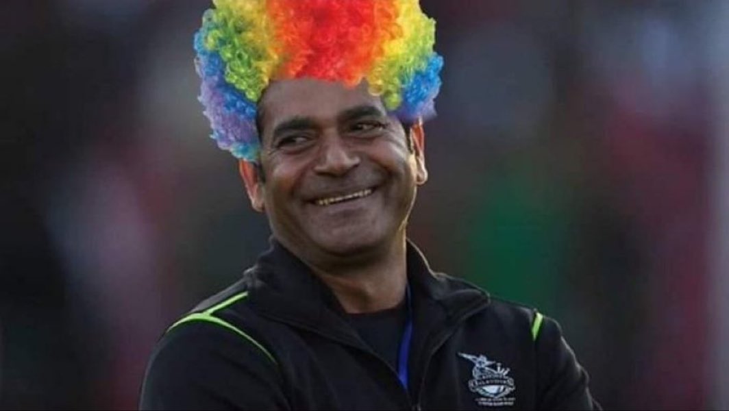 taimoor_ze's tweet photo. Kaise laga mera Surprise. https://t.co/g0E3TUlRQH