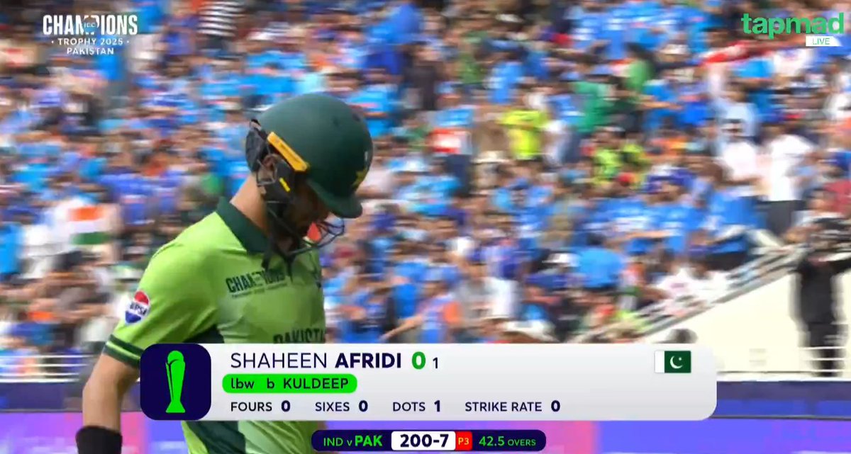 Khail yeh log rahay hayn or sharam mjhy arahi hai 💀💀💀
#PAKvIND #PakistanCricket
