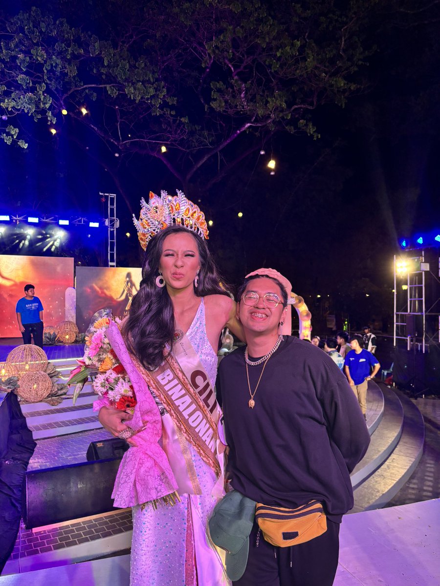 DJDiegoBrazil's tweet photo. Congrats Queen! 💜 https://t.co/8yJ9uotCZ0