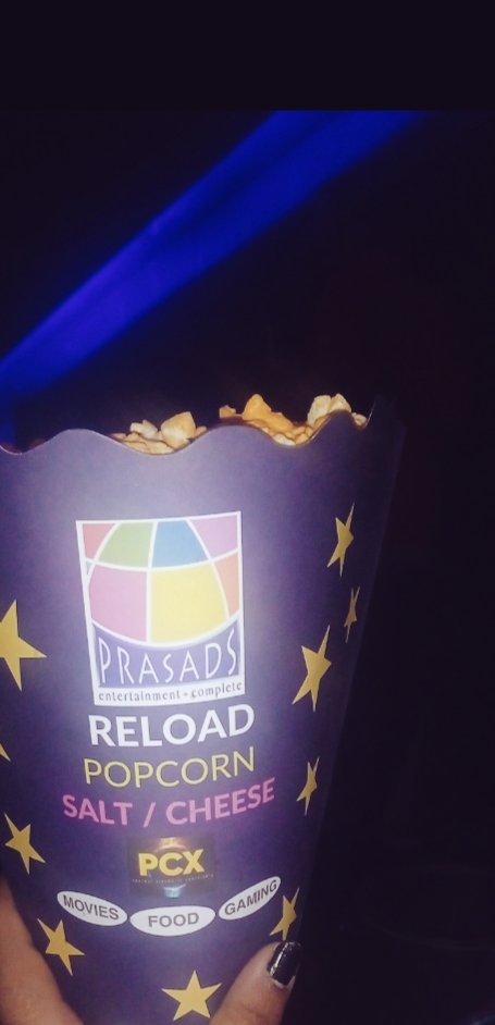 kanmani155's tweet photo. #Watched Dragon🐉
@pradeeponelife u nailed it man♥....
Second half hits me 🫠✨
Superb movie😍
#Dragon 🐉
#Ilove🫶
#Ilaugh😍
#Icry🫠 https://t.co/cHskBHlCEk