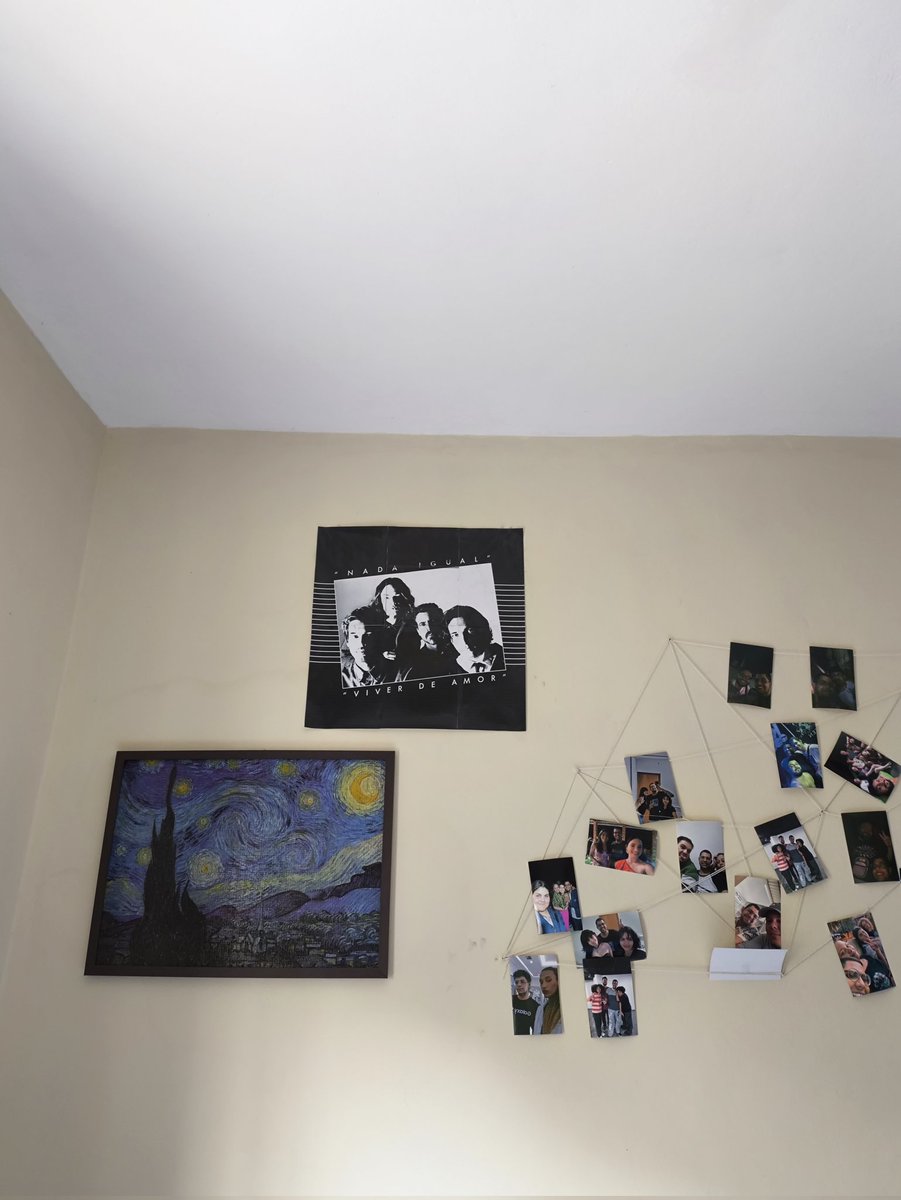 Não ficou o melhor poster mas pqp
<a href="/ternorei/">terno rei</a> 
Que capa, que músicas...