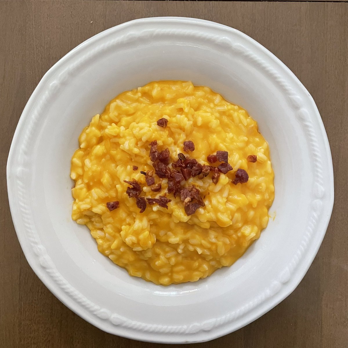95cheoIi's tweet photo. @rkomi_mirko ciao mirkomi ti piace questo risotto che ho appena fatto? https://t.co/Ysqcj6mjkb