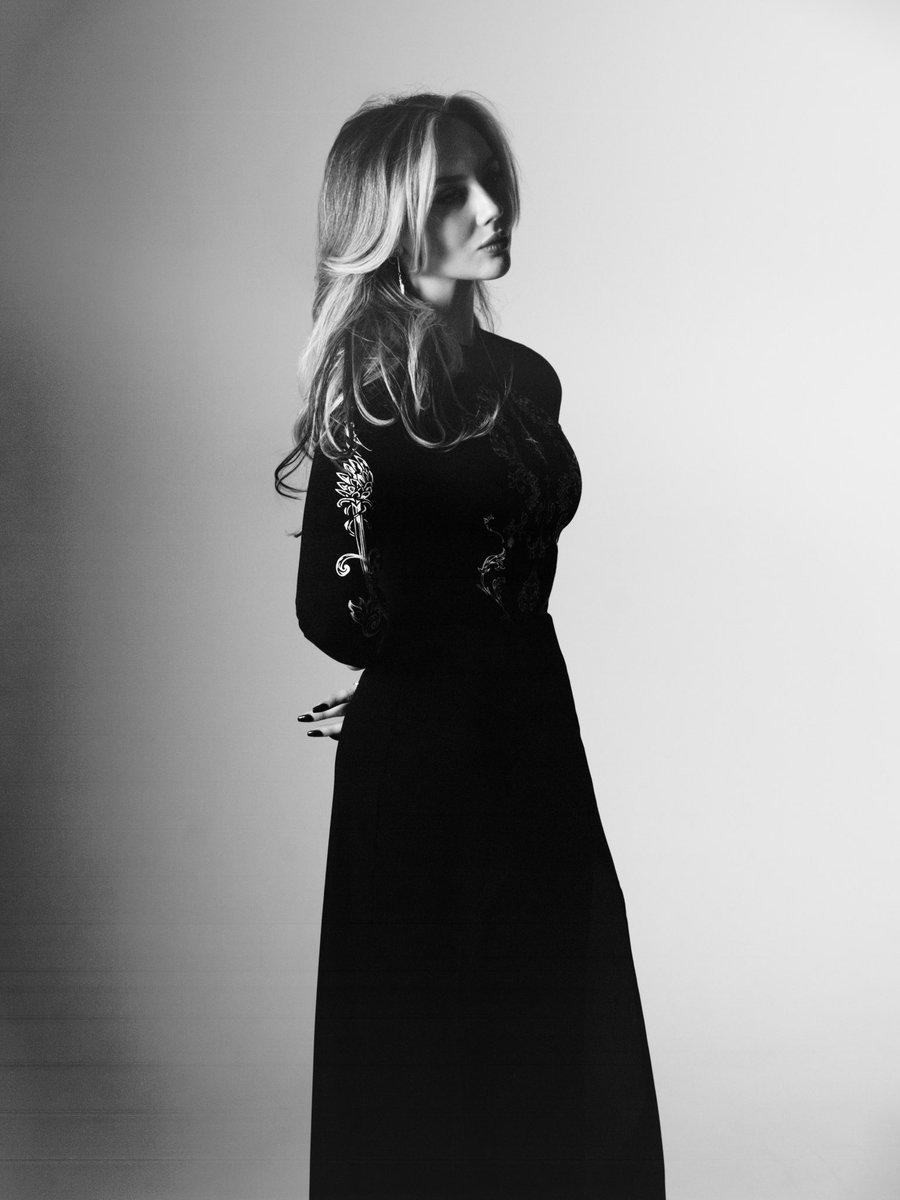 Some photos from recent photo shoot 

Some more in insta glancevl