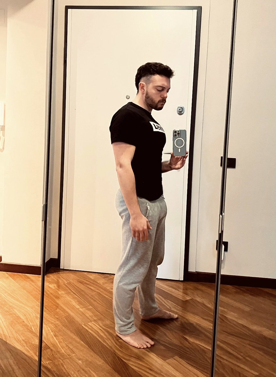 Andrea tweet media
