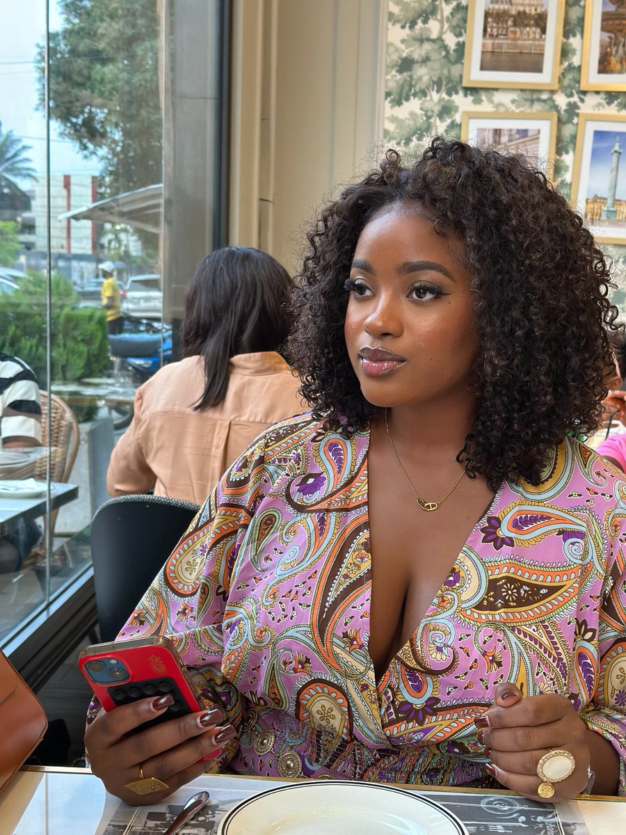 hopekook. tweet media