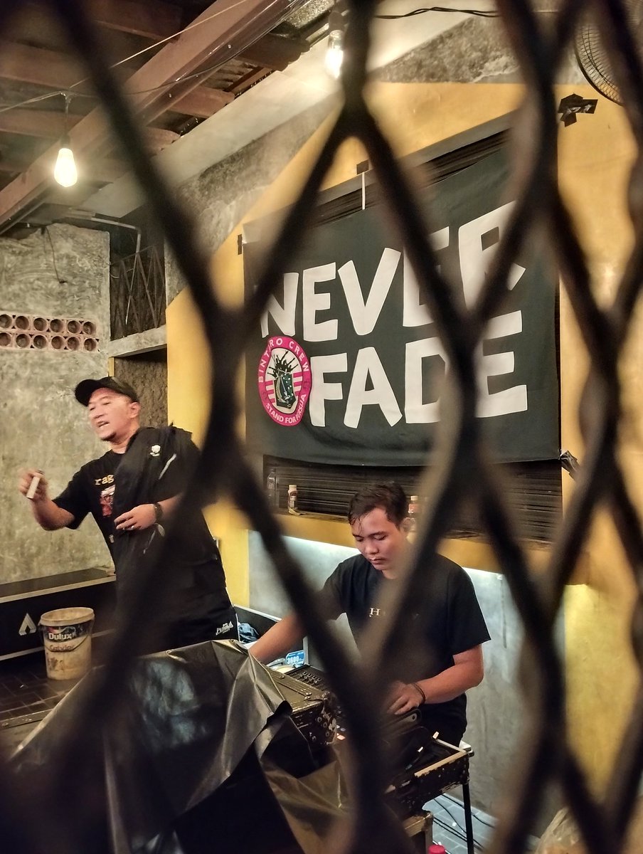 Selamat malam dan sehat selalu untuk rekan rekan <a href="/BintaroCasuals/">BINTARO CREW</a> 
Selamat merayakan 11 tahun kebersamaan
JAYA RAYA