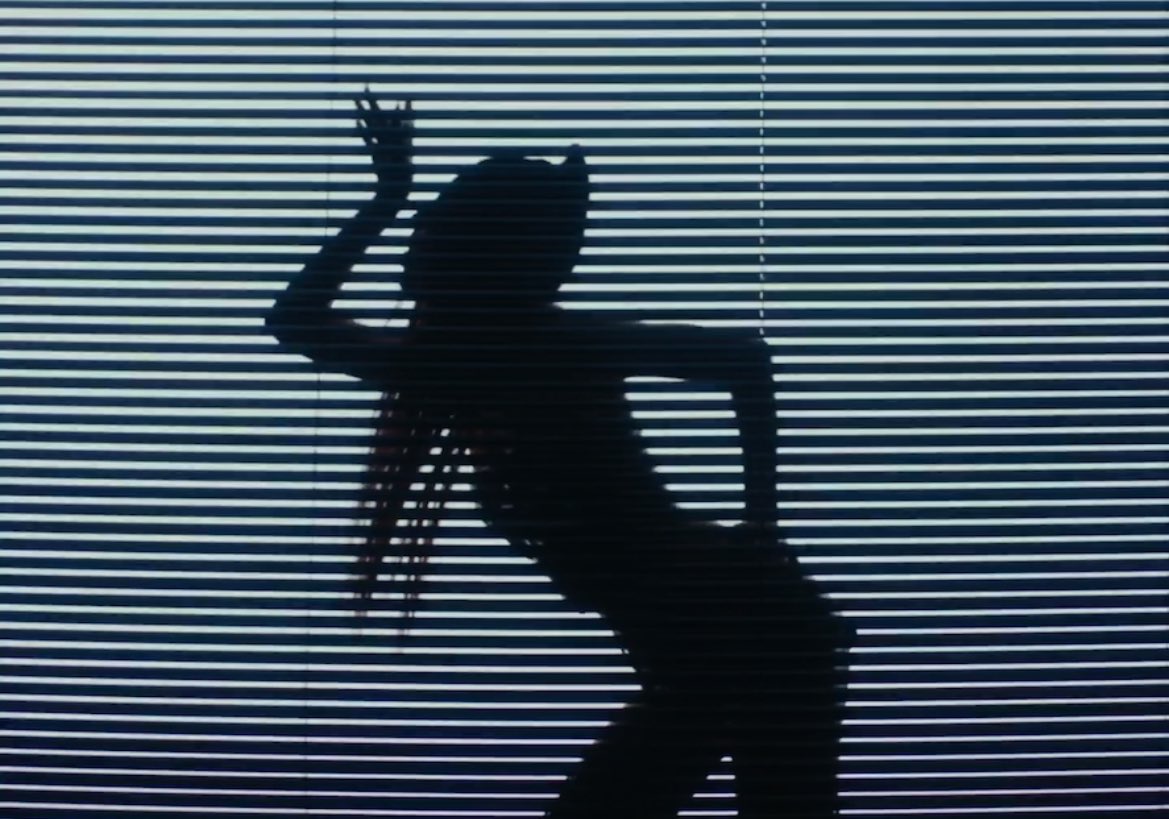 gomdoriswolf's tweet photo. appreciating seulgi's body card with her silhouettes 🥵 https://t.co/9zS14ZEmIv