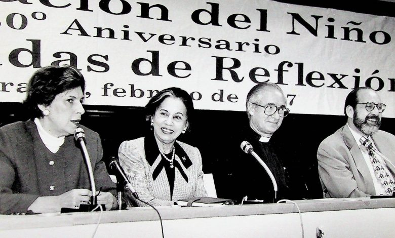 Alicia Pietri de Caldera: hacedora de sueños reportecatolicolaico.com/2025/02/23/ali… 
<a href="/RafaelCalderaOf/">Rafael Caldera | Biblioteca</a> <a href="/AndresCalderaP/">Andrés Caldera Pietri</a>